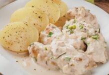 DELICIA / Pollo a la crema con papas rústicas