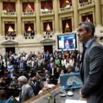 Congreso-de-la-Nacion-juraron-los-Diputados-y-Senadores-electos-y-eligieron-a-las-nuevas-autoridades-compressed