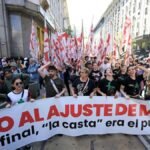 ff65598f-86a2-46e2-aeed-d92e60e9952e_16-9-discover-aspect-ratio_default_0