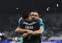 Gran partido de Racing que empató con Corinthians en la semifinal de ida de la CONMEBOL Sudamericana