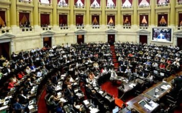 Reforma Laboral: Quitarían el artículo para pagar menos en las licencias médicas