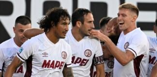 Lanús venció a San Lorenzo en un gran comienzo de la Superliga