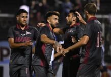 Lanús goleó en el debut de la Copa Argentina
