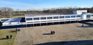 Reunión de autoridades de Lanús Gobierno y colegio Kennedy en medio de versiones cruzadas