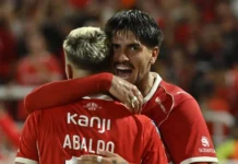 Tapas de los diarios del 14 de febrero