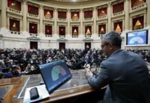 Tapas de los diarios del 13 de febrero