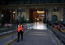 Tapas de los diarios del 20 de febrero