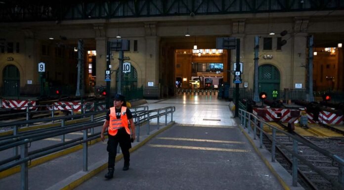 Tapas de los diarios del 20 de febrero