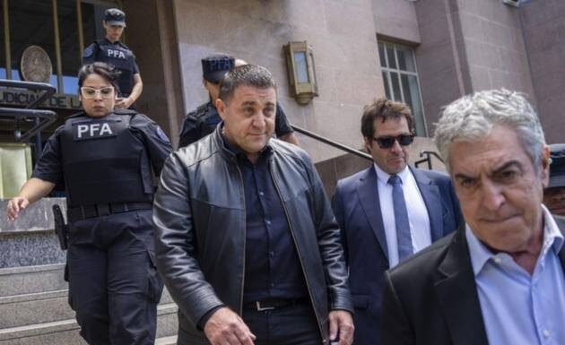 Tapas de los diarios del 12 de marzo