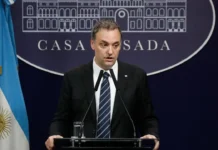 Tapas de los diarios del 14 de marzo