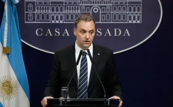 Tapas de los diarios del 14 de marzo