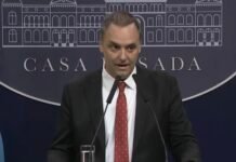 Tapas de los diarios del 26 de marzo