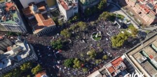 24 de marzo: Una multitud dijó «nunca más» con fuertes críticas a Milei