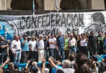 Reforma Laboral: La CGT movilizó a tribunales para pedir su inconstitucionalidad