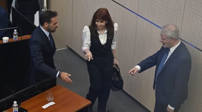 Tapas de los diarios del 18 de marzo