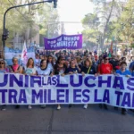 on-marcha-8m-32