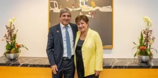 Tapas de los diarios del 16 de abril