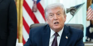 Tapas de los diarios del 7 de abril