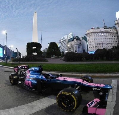 Tapas de los diarios del 27 de abril