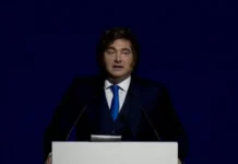 Tapas de los diarios del 15 de abril