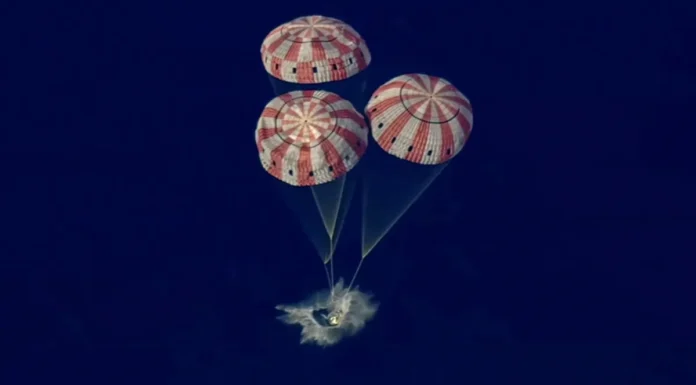 Tapas de los diarios del 11 de abril