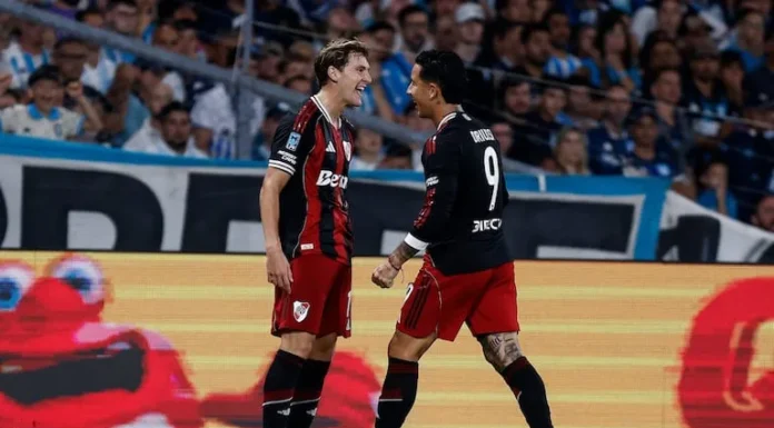 Tapas de los diarios del 13 de abril