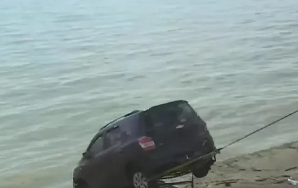 Tapas de los diarios del 4 de abril