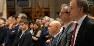 Tapas de los diarios del 22 de abril