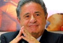 La UNLa presenta un libro sobre la gobernación de Eduardo Duhalde con la presencia del exmandatario
