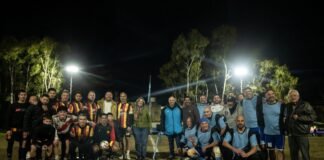 Lanús: Inauguraron la nueva iluminación de la cancha del club 1° de Mayo