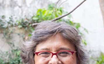AZAHARES – Primer poemario de Patricia Puebla Villagra