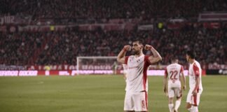 Independiente aprovechó las oportunidades y se trajo un valioso triunfo de La Plata