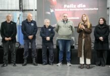 Avellaneda: Homenajearon a bomberos con 25 y 50 años de servicios