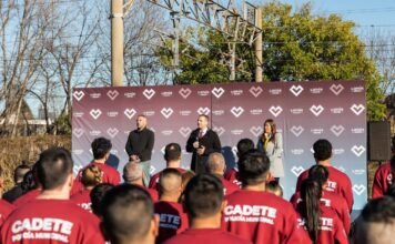 Lanús: se realizó el acto de apertura de la Escuela de Policía Municipal con la presencia de Julián Álvarez