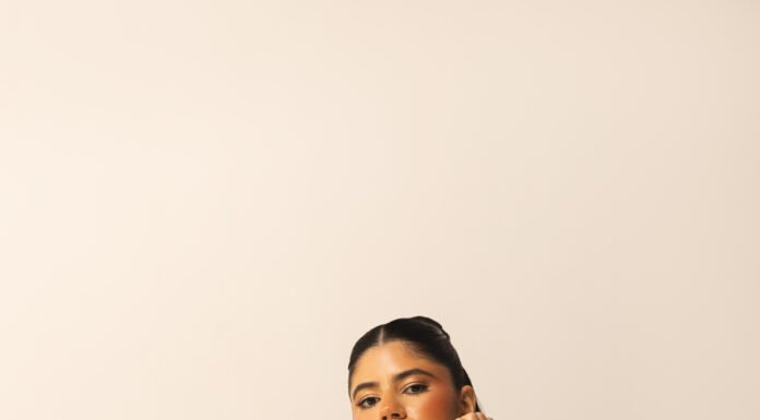 Mari la Carajita celebra nominación a premios Juventud 2026 con “Chamita”